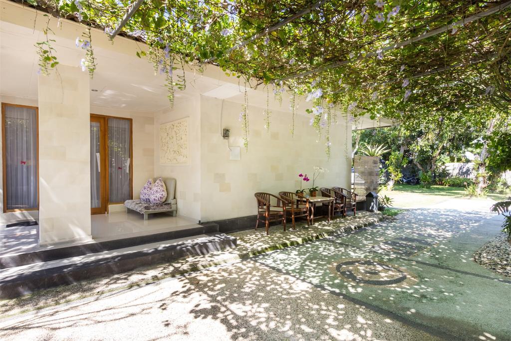 M.A Home Stay Nusa Dua  Exterior photo